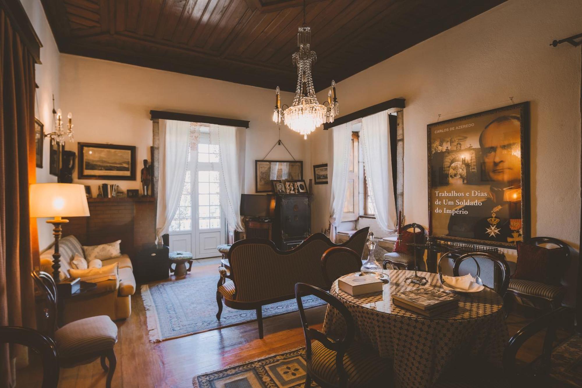 Casa Dos Varais, Manor House ラメゴ エクステリア 写真